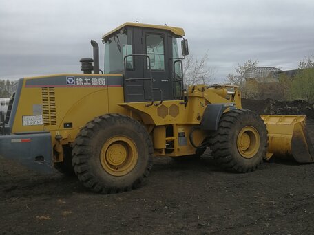 2013 XCMG ZL - series, жёлтый, 4500000 рублей, вид 1