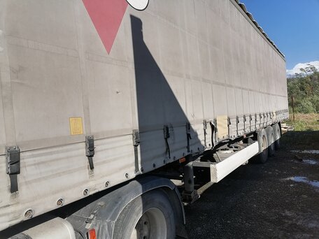 2011 Renault Premium, красный, 4000000 рублей, вид 5