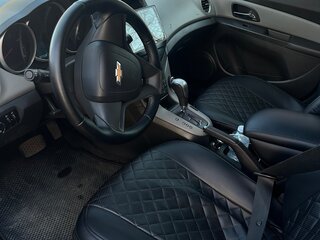 2012 Chevrolet Cruze I, чёрный, 670000 рублей, вид 4