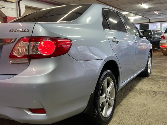 2011 Toyota Corolla X (E140, E150) Рестайлинг, голубой - вид 7