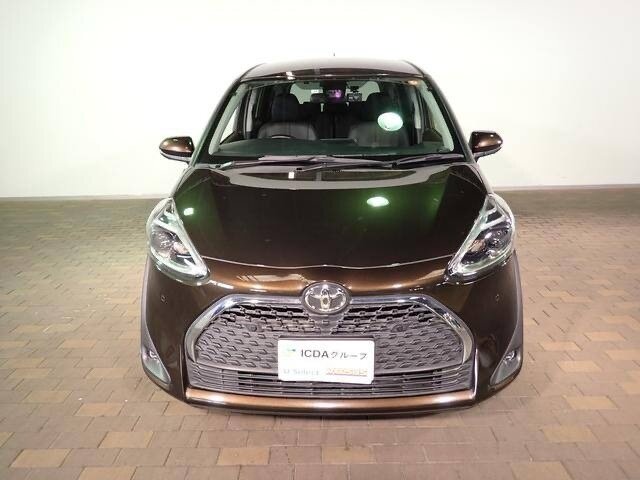 Открыть фотографии: Toyota Sienta II Рестайлинг
