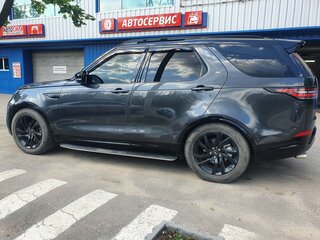 2019 Land Rover Discovery V, серый, 5200000 рублей, вид 4