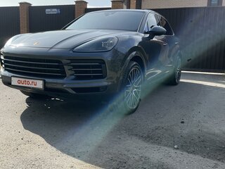 2019 Porsche Cayenne III, серый, 5350000 рублей, вид 1