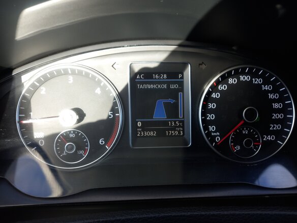 2012 Volkswagen Multivan T5 Рестайлинг, серебристый, 2850000 рублей - вид 7