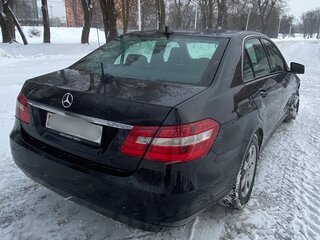 2011 Mercedes-Benz E-Класс 250 5G-Tronic IV (W212, S212, C207), чёрный, 1261000 рублей, вид 5