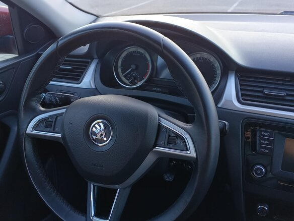 2017 Skoda Rapid I, красный, 1000000 рублей - вид 12