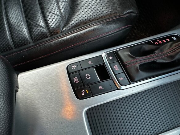 2017 Kia Optima IV, чёрный, 1400000 рублей - вид 15