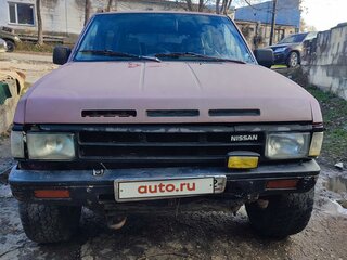 1991 Nissan Terrano I, красный, 250000 рублей, вид 1