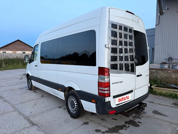 2016 Mercedes-Benz Sprinter, белый, 2600000 рублей - вид 3