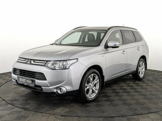 2014 Mitsubishi Outlander III, серебристый, 2350000 рублей, вид 1