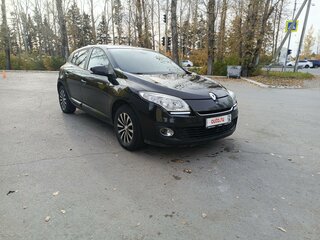 2012 Renault Megane III Рестайлинг, чёрный, 935000 рублей, вид 2