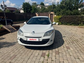 2011 Renault Megane III, белый, 500000 рублей, вид 1
