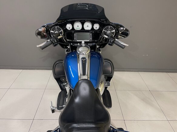 2018 Harley-Davidson Street Glide, синий, 1800000 рублей - вид 10