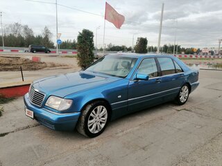 1998 Mercedes-Benz S-Класс 320 Long III (W140) Рестайлинг, синий, 1150000 рублей, вид 1