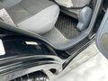 2001 Toyota RAV4 II (XA20), чёрный, 720000 рублей - вид 9
