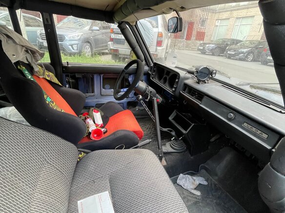 2007 Lada (ВАЗ) 21053-20, синий, 235000 рублей - вид 6