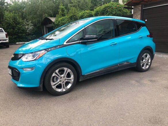 2019 Chevrolet Bolt I, зелёный, 1790000 рублей - вид 3
