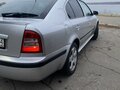 2002 Skoda Octavia I (A4) Рестайлинг, белый, 550000 рублей - вид 4