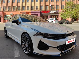 2020 Kia K5 III, белый, 3350000 рублей, вид 1