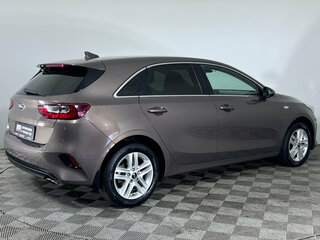 2019 Kia Ceed III, коричневый, 1720000 рублей, вид 5