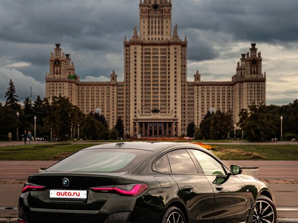 2021 BMW 4 серии 420i G22, G23, G26, зелёный, 5490000 рублей - вид 3