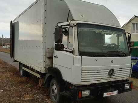 1992 Mercedes-Benz 814, белый, 1100000 рублей, вид 1