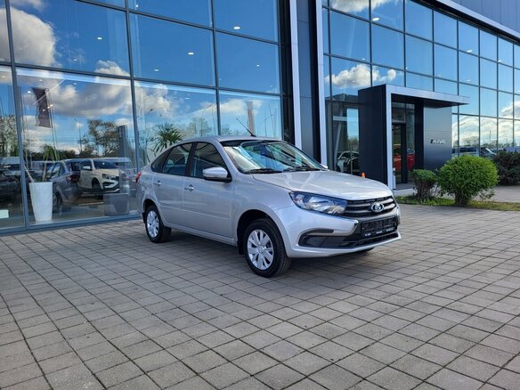2026 Lada (ВАЗ) Granta I Рестайлинг, серебристый, 1151000 рублей - вид 2