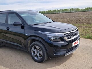 2021 Kia Seltos I, чёрный, 2150000 рублей, вид 3