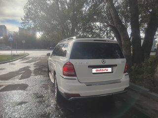 2011 Mercedes-Benz GL-Класс 350 I (X164) Рестайлинг, белый, 1800000 рублей, вид 3