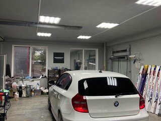 2010 BMW 1 серии 116i I (E81/E82/E87/E88) Рестайлинг, белый, 800000 рублей, вид 4