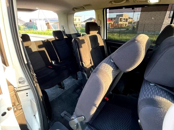 2010 Nissan Serena IV (C26), белый, 1500000 рублей - вид 15
