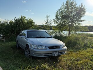 2000 Toyota Camry IV (XV20), серый, 1000000 рублей, вид 2