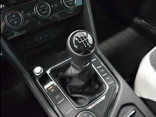 2019 Volkswagen Tiguan II, серебристый, 2150000 рублей, вид 5