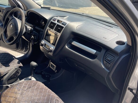 2006 Kia Sportage II, серый, 850000 рублей - вид 12