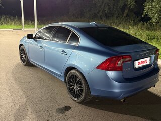 2013 Volvo S60 II Рестайлинг, голубой, 1070000 рублей, вид 2