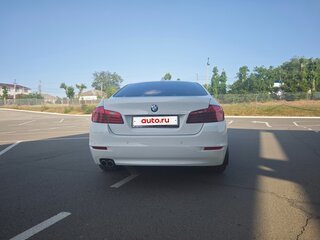 2015 BMW 5 серии 525d xDrive VI (F10/F11/F07) Рестайлинг, белый, 2900000 рублей, вид 3