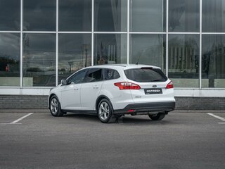 2012 Ford Focus III, белый, 680000 рублей, вид 2