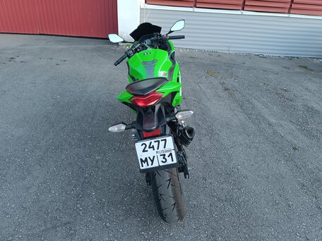 2013 Kawasaki Ninja 300, зелёный, 365000 рублей, вид 4