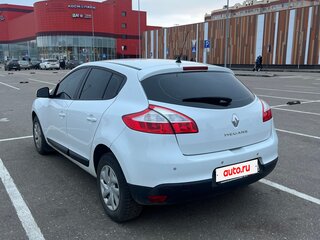 2012 Renault Megane III, белый, 650000 рублей, вид 5