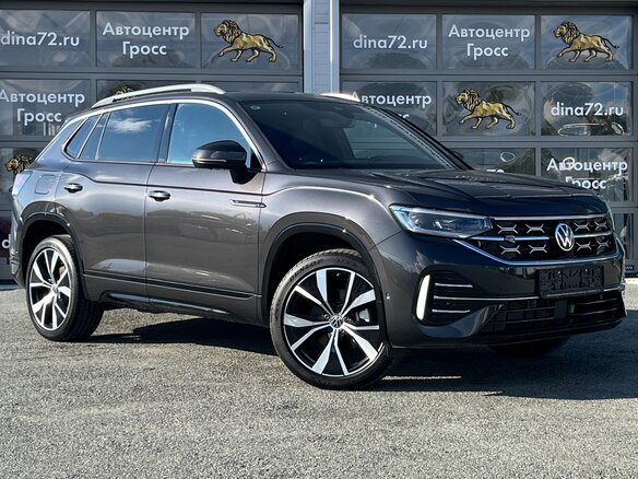 2024 Volkswagen Tayron I Рестайлинг, чёрный, 5100000 рублей - вид 2