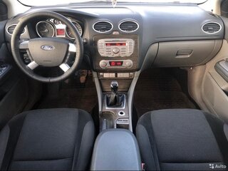 2008 Ford Focus II Рестайлинг, серебристый, 503000 рублей, вид 5
