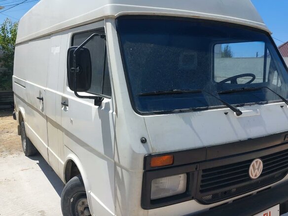 1995 Volkswagen LT, белый, 800000 рублей - вид 3