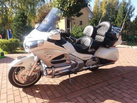 2013 Honda GL 1800 Gold Wing, белый, 1820000 рублей, вид 3