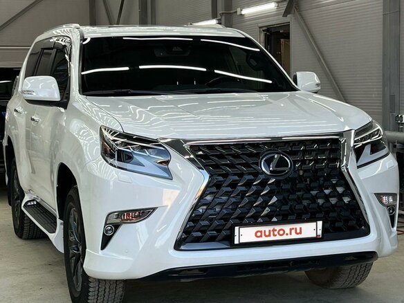 2021 Lexus GX 460 II Рестайлинг 2, белый, 7900000 рублей - вид 3