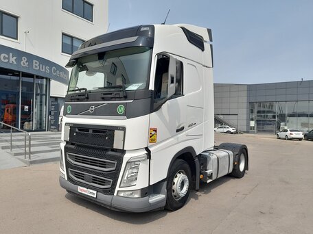 2021 Volvo FH, белый, 10990000 рублей, вид 1