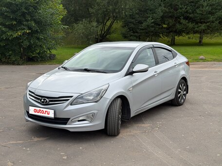 2016 Hyundai Solaris I Рестайлинг, серебристый, вид 1