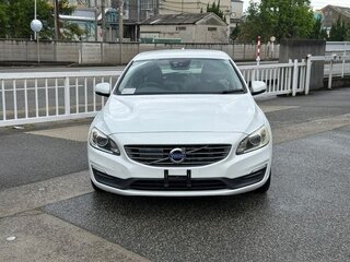 2017 Volvo V60 I Рестайлинг, белый, 967911 рублей, вид 2