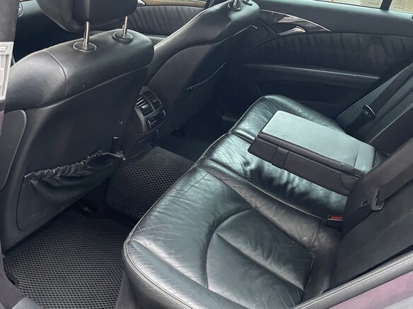 2005 Mercedes-Benz E-Класс 350 III (W211, S211), чёрный, 1000000 рублей - вид 8