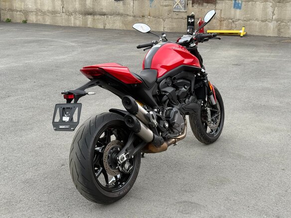 2021 Ducati Monster 937, красный, 970000 рублей - вид 8