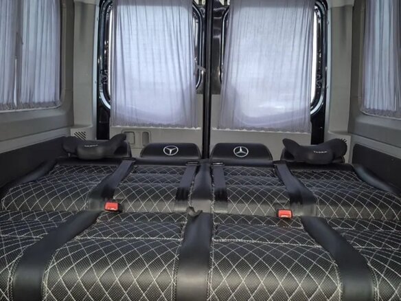 2018 Mercedes-Benz Sprinter, чёрный, 5200000 рублей - вид 18